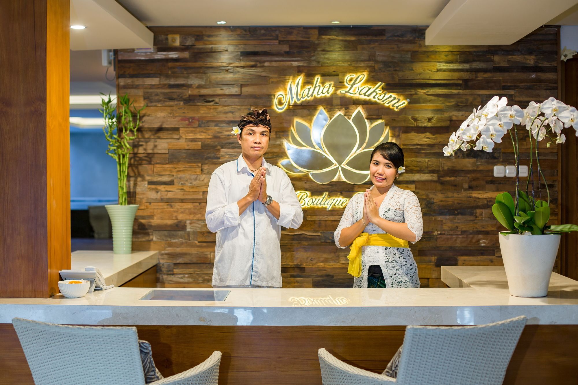 มหาลักษมี บูทิก โฮเต็ล Hotel ซานูร์ ภายนอก รูปภาพ