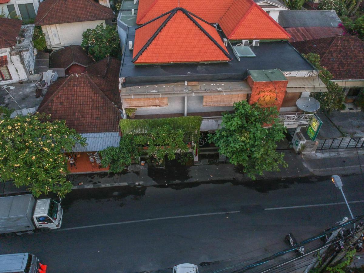 มหาลักษมี บูทิก โฮเต็ล Hotel ซานูร์ ภายนอก รูปภาพ